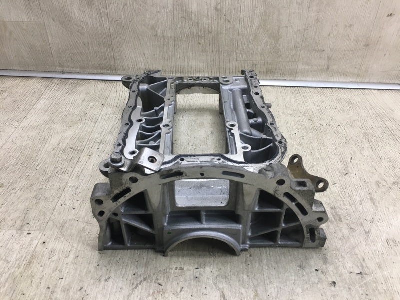 Поддон двигателя 200 14-16 2015 UF 2.4 ED6