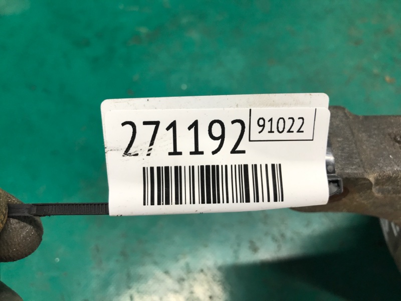 Кулак поворотный передний левый NV200 USA 13- 2018 2.0 MR20DE