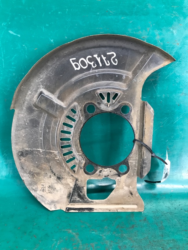 Защита тормозного диска передняя правая NV200 USA 13- 2018 2.0 MR20DE