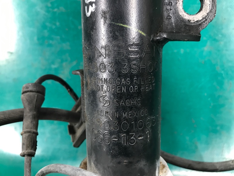 Амортизатор передний левый SENTRA B17 12-21 Седан