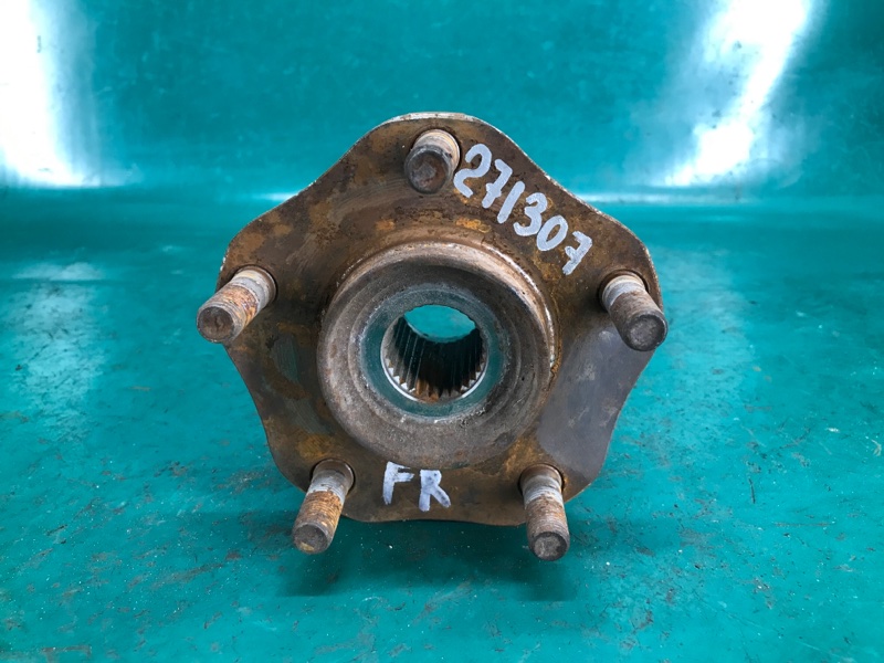 Ступица передняя правая NISSAN NV200 USA 13- 2018 2.0 MR20DE 40202-3SH0A Б/У