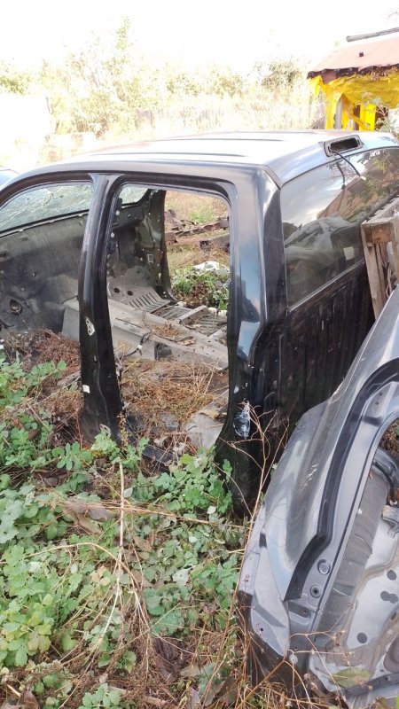 Стойка кузова средняя левая TUNDRA 07-13