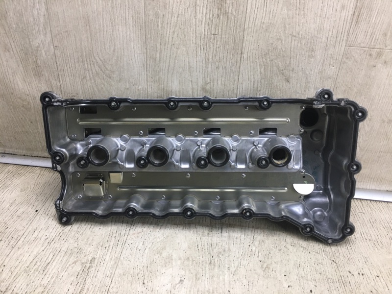 Крышка клапанная 200 14-16 2015 UF 2.4 ED6