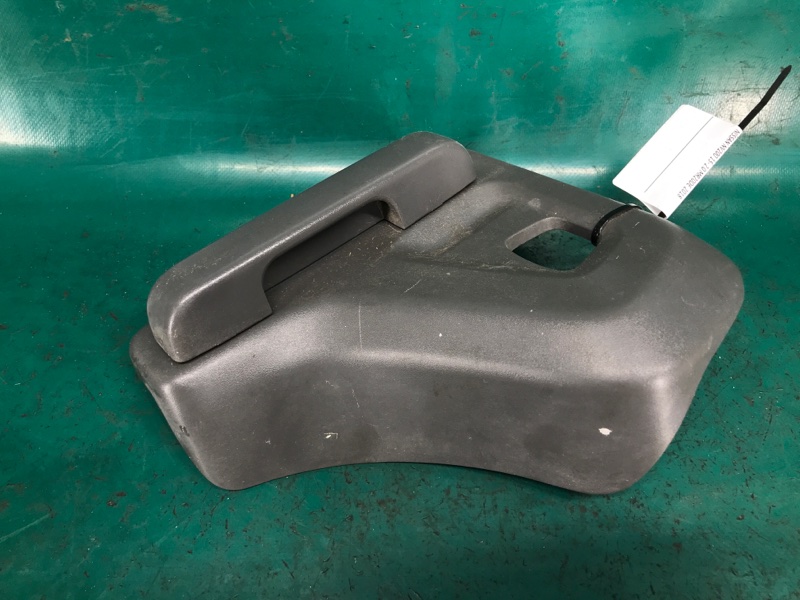 Ручка двери внутренняя левая NISSAN NV200 USA 13- 2.0 MR20DE