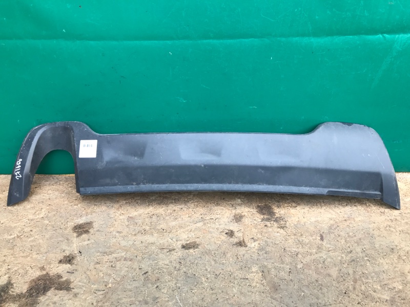 Запчасть накладка бампера задняя JEEP CHEROKEE 14- 2017 68210025AA Б/У Накладка бампера задняя JEEP CHEROKEE 14- 2017 68210025AA Б/У