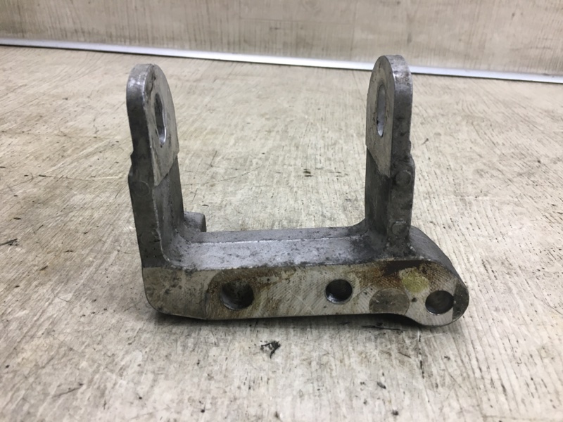 Кронштейн двигателя PATRIOT 10-17 MK74 2.4 ED3