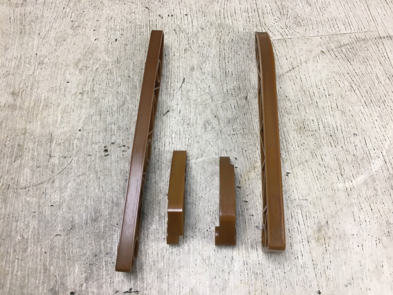 Успокоитель цепи ГРМ CHRYSLER 200 14-16 UF 2.4 ED6