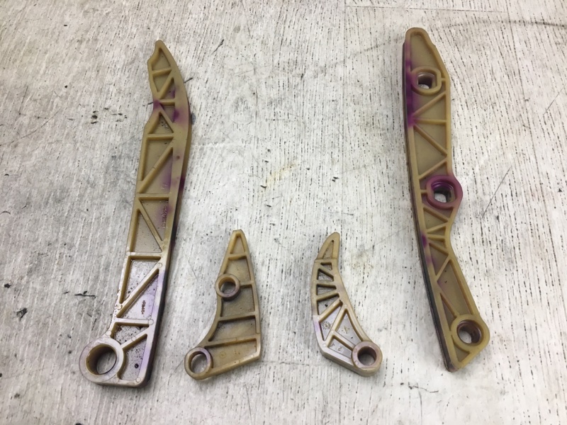 Успокоитель цепи ГРМ 200 14-16 2015 UF 2.4 ED6