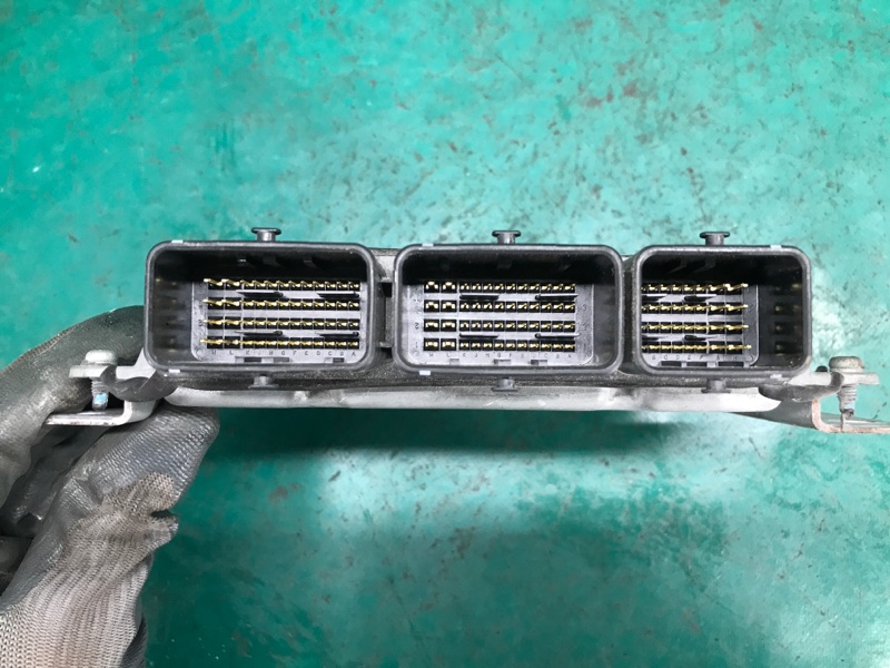 Блок управления двигателем NISSAN NV200 USA 13- 2.0 MR20DE