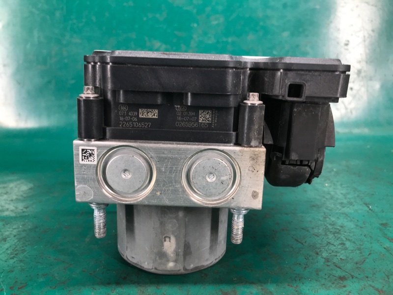 Блок ABS NISSAN NV200 USA 13- 2.0 MR20DE