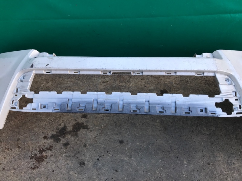 Бампер передний HIGHLANDER 13-19 2017-2019 Бампер передний HIGHLANDER 13-19 2017-2019