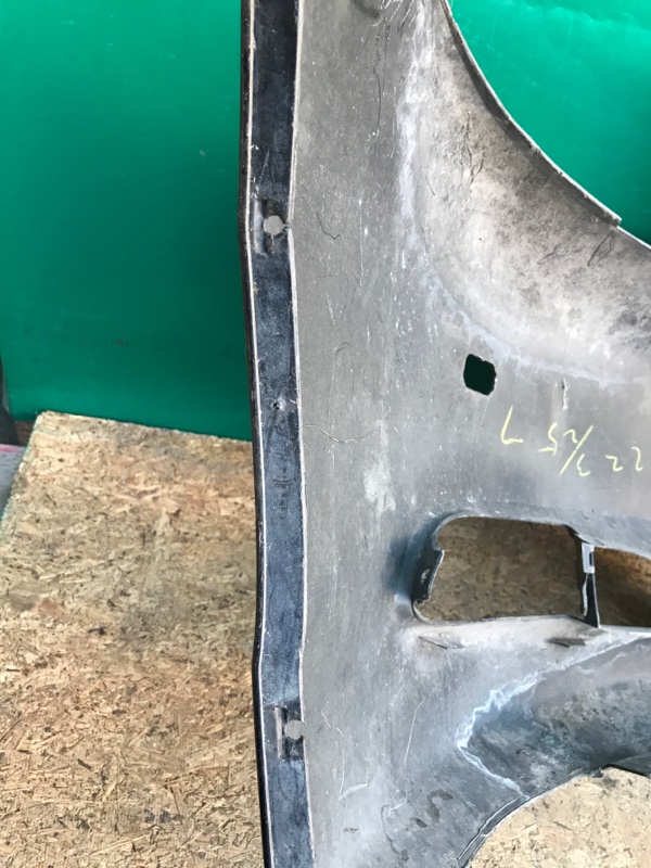 Бампер передний GS350 GS300 05-11 Бампер передний GS350 GS300 05-11