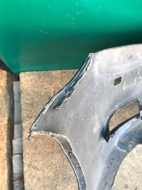 Бампер передний GS350 GS300 05-11 Бампер передний GS350 GS300 05-11