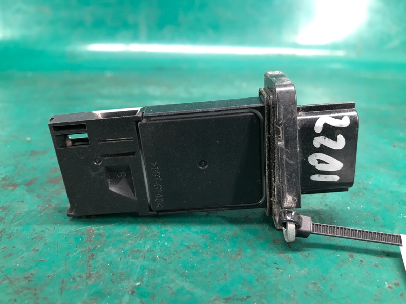 Расходомер воздуха NISSAN NV200 USA 13- 2.0 MR20DE