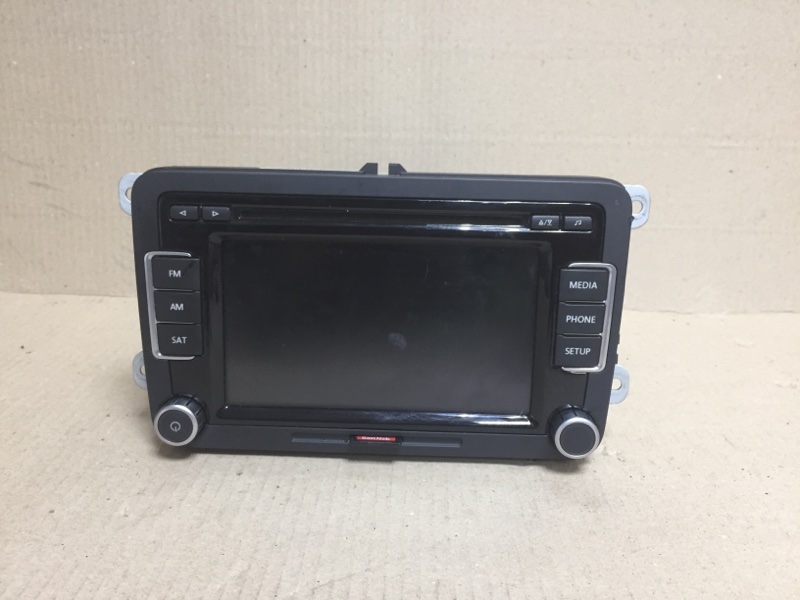 Запчасть магнитола VOLKSWAGEN PASSAT B7 11-15 2012 CBTA 2.5L 1K0 035 180 AE Б/У Магнитола VOLKSWAGEN PASSAT B7 11-15 2012 CBTA 2.5L 1K0 035 180 AE Б/У