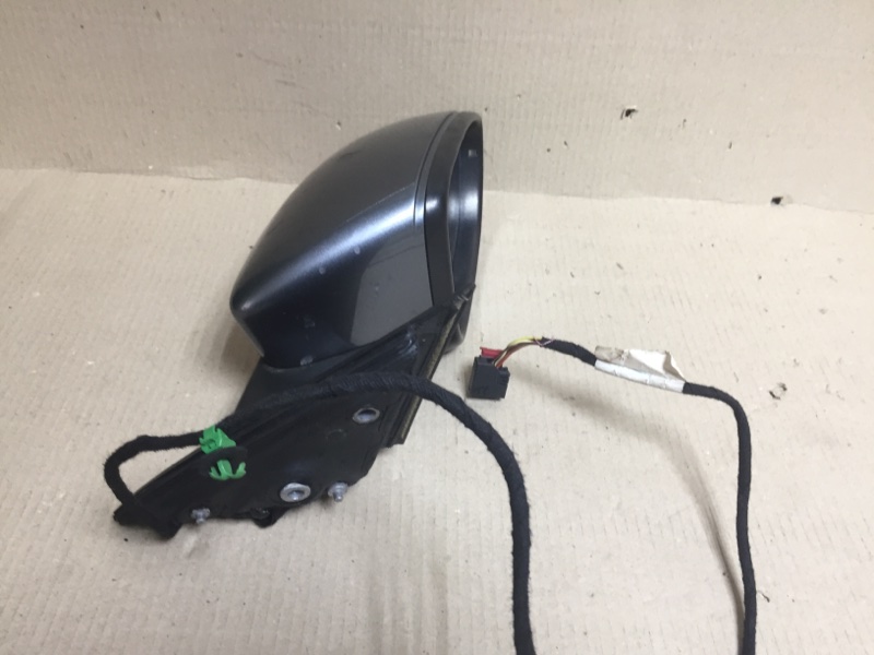 Зеркало правое VOLKSWAGEN PASSAT B7 11-15 CBTA 2.5L