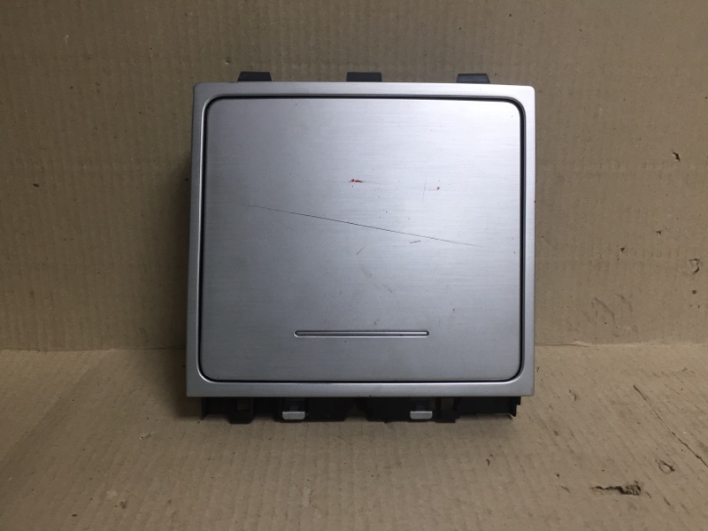 Пластик салона VOLKSWAGEN PASSAT B7 11-15 2012 CBTA 2.5L 561 863 284 G KIK Б/У