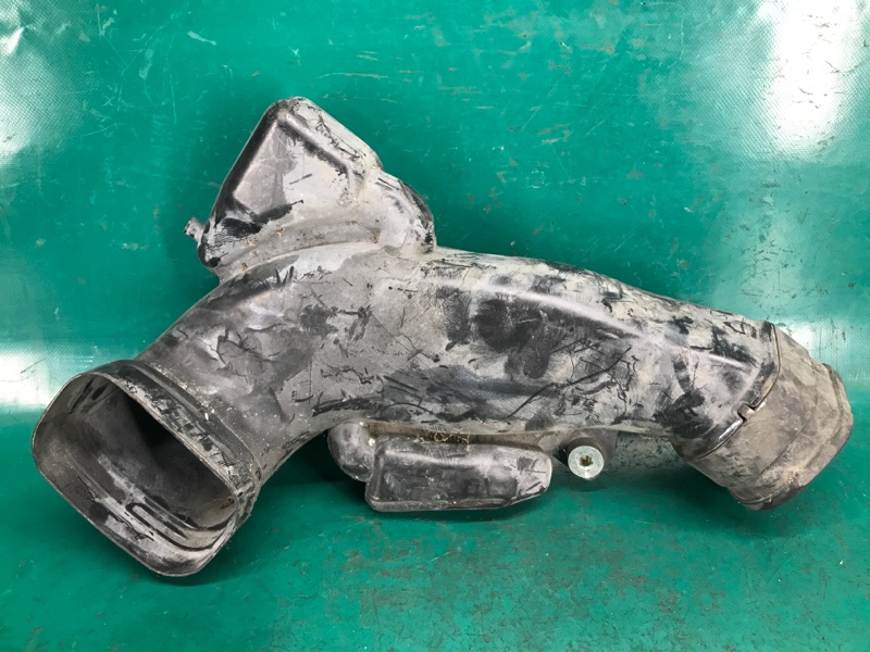 Воздухозаборник TLX 14-17 2016 2.4 K24W7