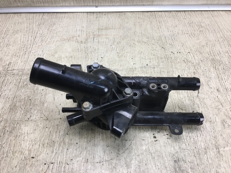 Корпус термостата KIA SORENTO UM 14- Внедорожник 2.4 25600-2GGA0 Б/У