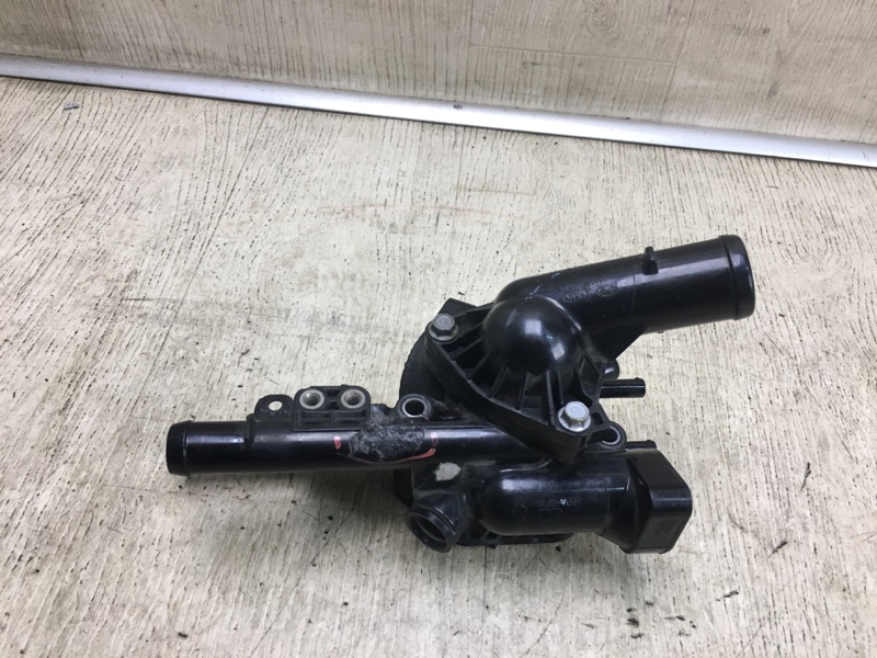 Корпус термостата KIA SORENTO UM 14- Внедорожник 2.4