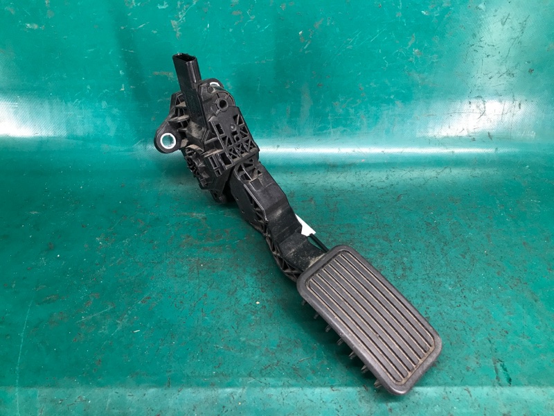 Педаль газа ACURA TLX 14-17 2016 2.4 K24W7 17800-T2A-A01 Б/У