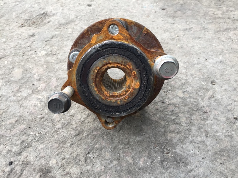 Ступица задняя левая OUTLANDER XL 05-13 2007 Внедорожник 3.0 Ступица задняя левая OUTLANDER XL 05-13 2007 Внедорожник 3.0