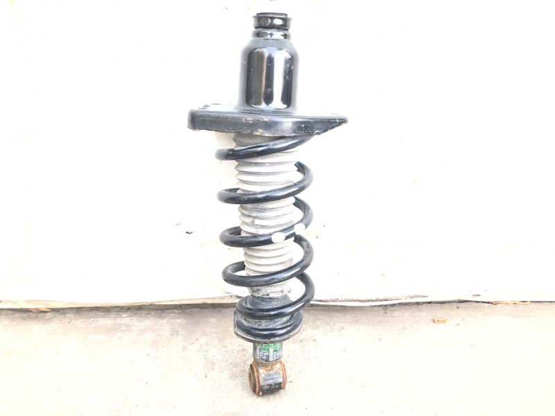 Амортизатор задний правый ACURA MDX (YD3) 13-21 2014 3.5 52611-TZ5-A12 Б/У