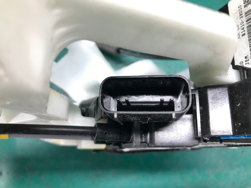 Замок двери задний левый ELANTRA MD 10-15 2015 MD 1.8 G4NB