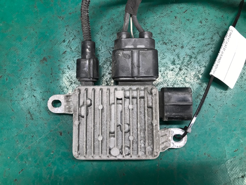 Блок управления вентилятором радиатора HYUNDAI SONATA YF 10-14 2013 YF 2.4 G4KK 25385-4R500 Б/У