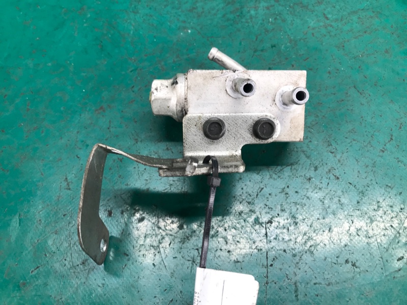 Обратный клапан NISSAN NV200 USA 13- 2.0 MR20DE