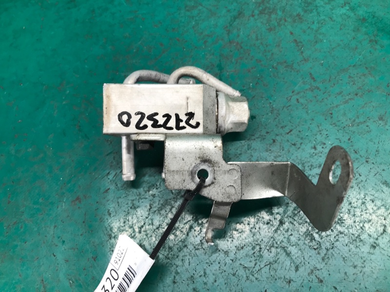 Обратный клапан NV200 USA 13- 2018 2.0 MR20DE