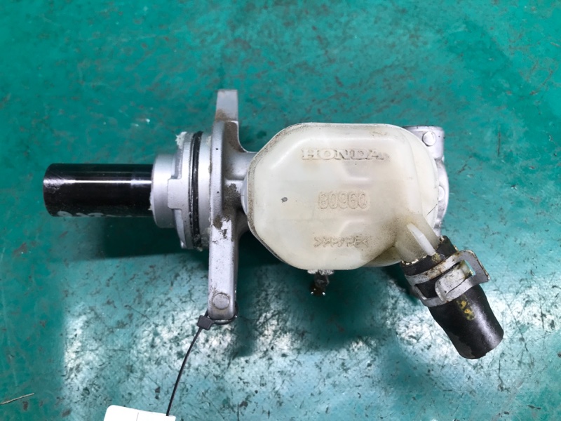 Главный тормозной цилиндр ACURA RDX 12-19 Внедорожник 3.5 Главный тормозной цилиндр ACURA RDX 12-19 Внедорожник 3.5