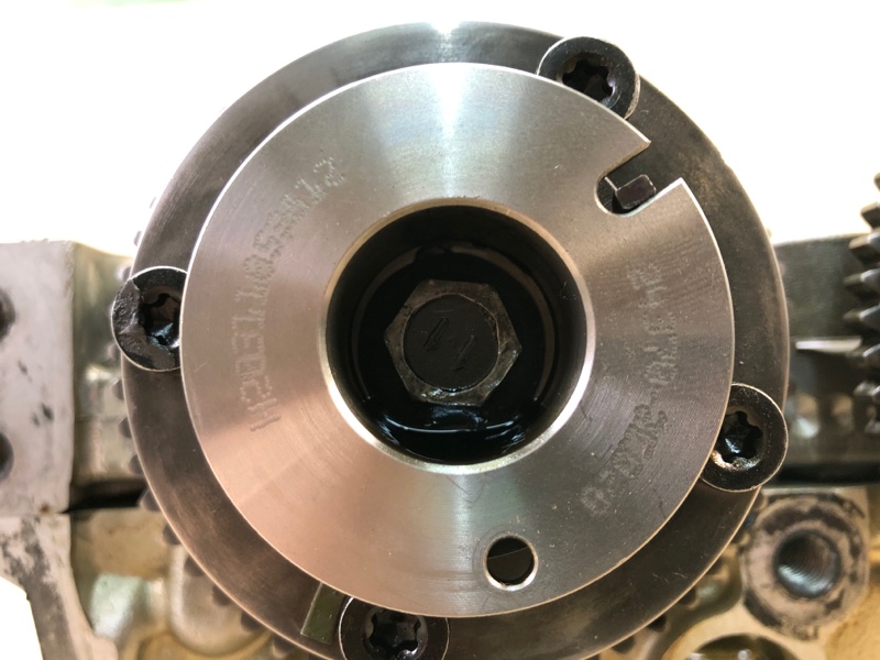 Головка блока цилиндров KONA OS 17-23 G4NH Головка блока цилиндров KONA OS 17-23 G4NH