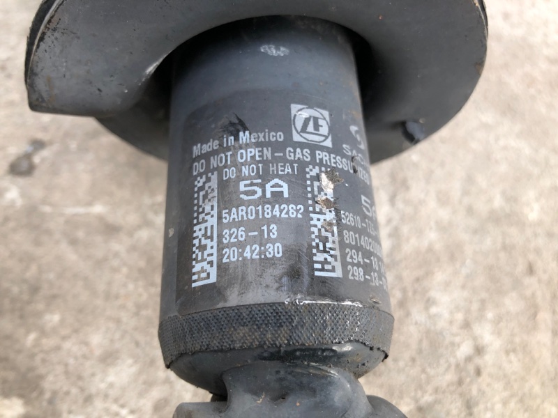 Амортизатор задний правый ACURA MDX (YD3) 13-21 YD3 3.5 J35Y4