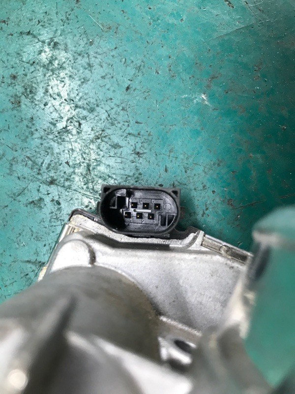 Дроссельная заслонка SONATA YF 10-14