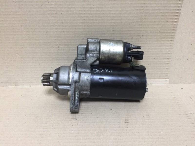 Стартер VOLKSWAGEN PASSAT B7 11-15 2012 CBTA 2.5L 02M 911 024 P Б/У