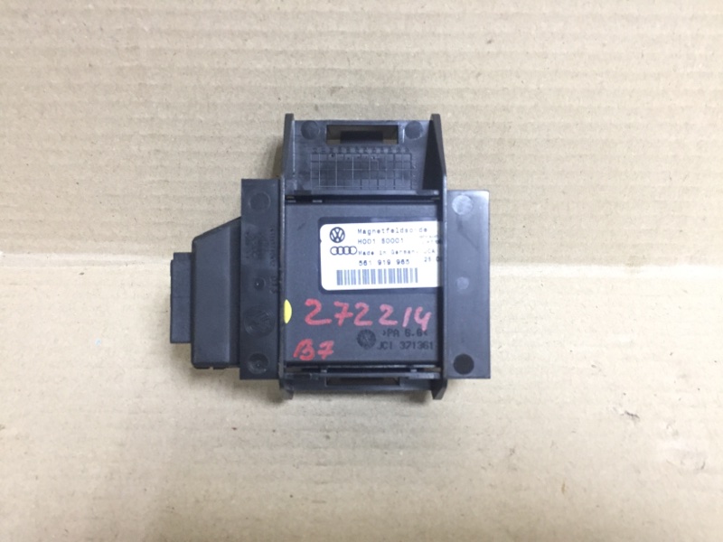 Блок электронный VOLKSWAGEN PASSAT B7 11-15 2012 CBTA 2.5L 561 919 965 Б/У