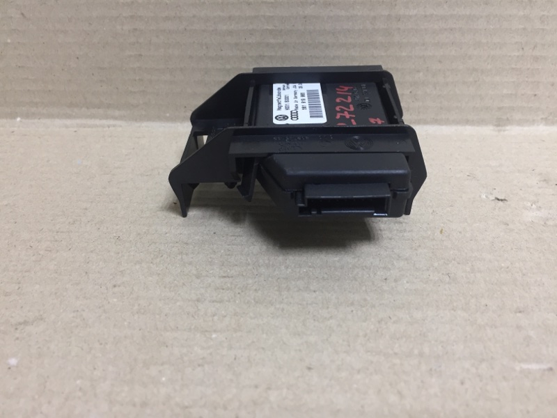 Блок электронный VOLKSWAGEN PASSAT B7 11-15 CBTA 2.5L