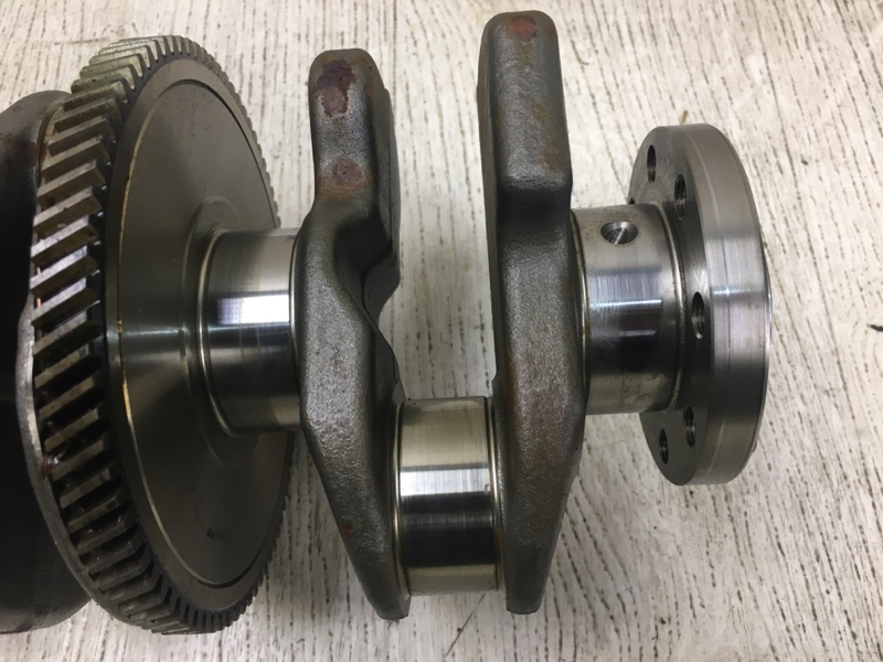 Коленвал QX30 16-20 2017 Внедорожник 2.0 20PET Коленвал QX30 16-20 2017 Внедорожник 2.0 20PET