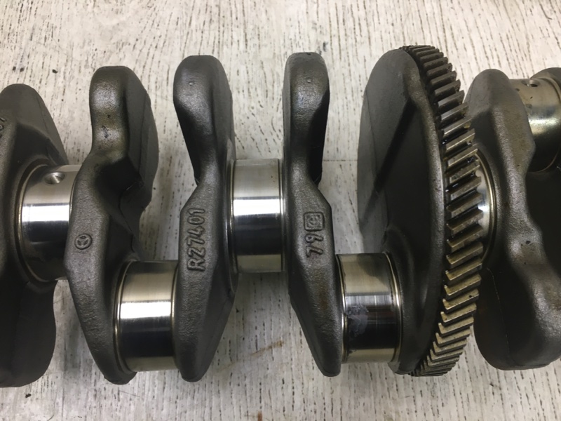 Коленвал QX30 16-20 2017 Внедорожник 2.0 20PET Коленвал QX30 16-20 2017 Внедорожник 2.0 20PET