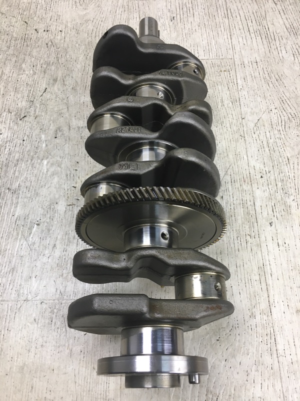 Коленвал QX30 16-20 2017 Внедорожник 2.0 20PET Коленвал QX30 16-20 2017 Внедорожник 2.0 20PET