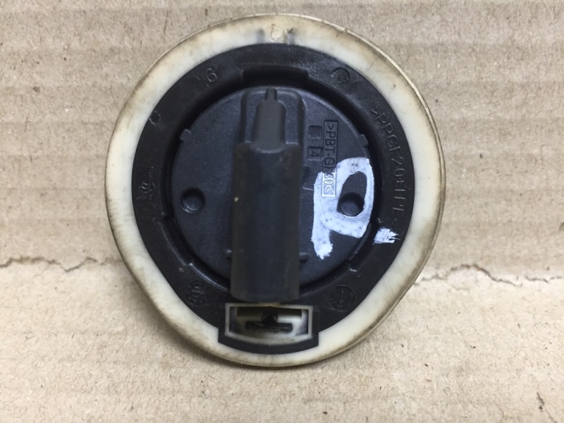 Датчик удара передний правый PASSAT B7 11-15 2012 CBTA 2.5L