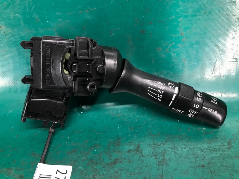 Подрулевой переключатель правый TOYOTA PRIUS - 20 03-11 84652-48060 Б/У