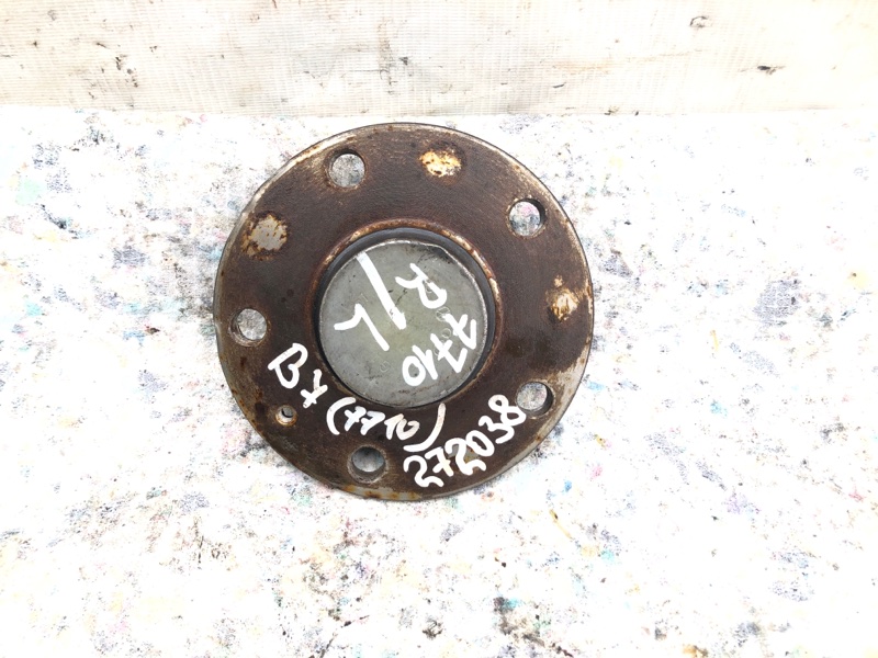 Ступица задняя VOLKSWAGEN PASSAT B7 11-15 2012 CBTA 2.5L 1T0 598 611 B Б/У