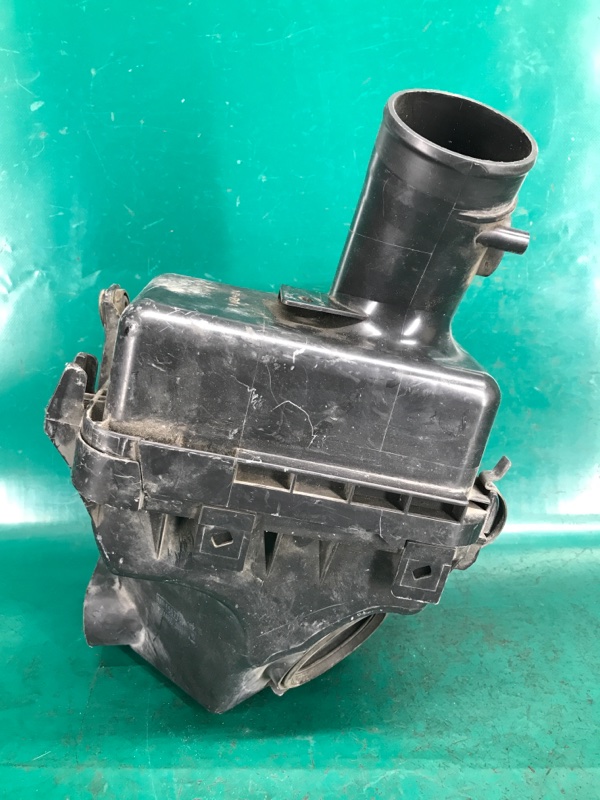 Корпус воздушного фильтра ECLIPSE 05-08 2006 COUPE 2.4