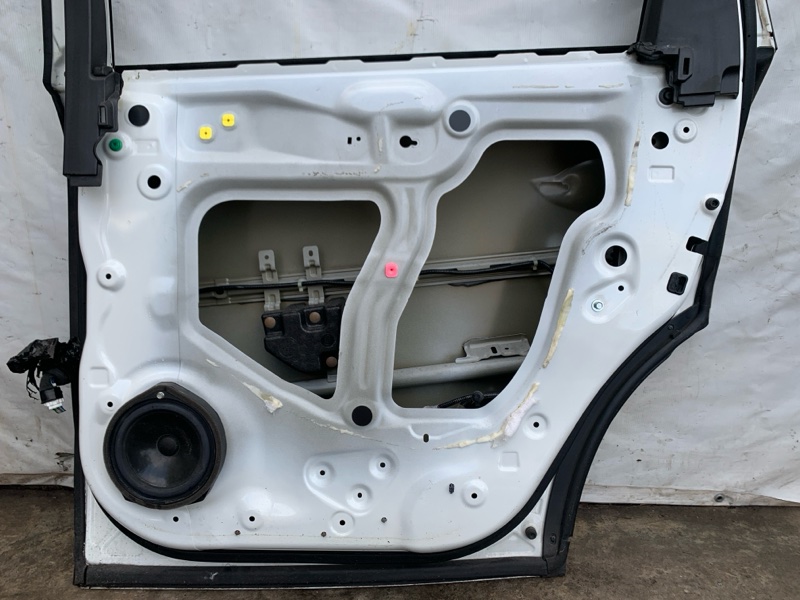 Дверь задняя правая MDX (YD3) 13-21 2014 YD3 3.5 J35Y4
