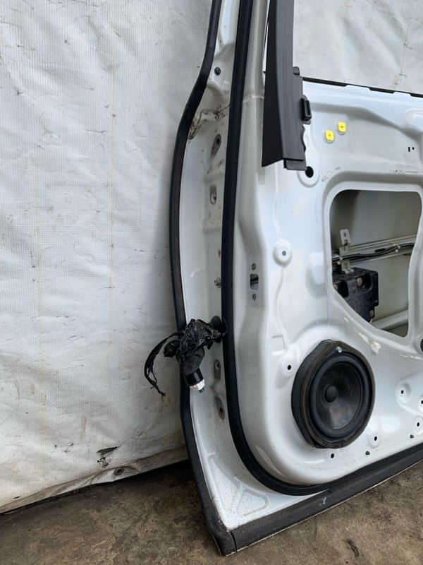 Дверь задняя правая MDX (YD3) 13-21 2014 YD3 3.5 J35Y4