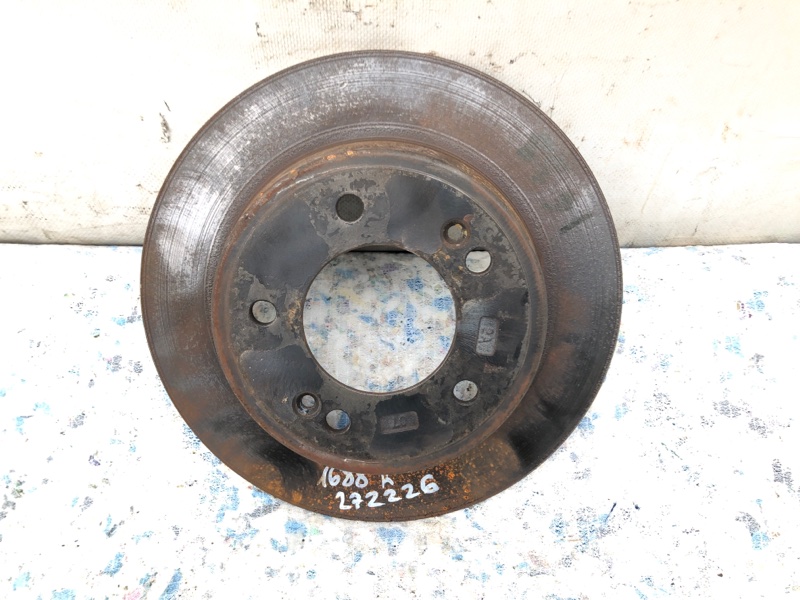 Запчасть тормозной диск задний HYUNDAI ELANTRA MD 10-15 2013 1.8 G4NB 58411-3Y300 Б/У Тормозной диск задний HYUNDAI ELANTRA MD 10-15 2013 1.8 G4NB 58411-3Y300 Б/У