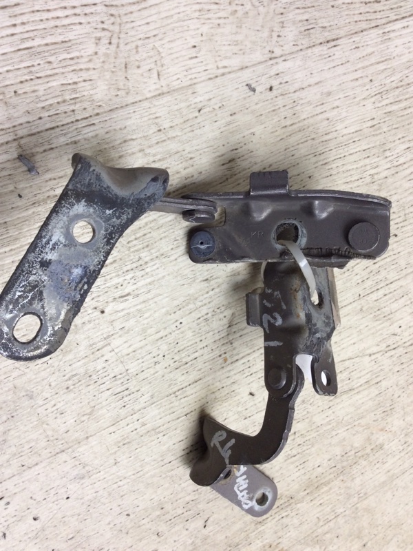 Петля крышки багажника PATHFINDER R52 12-21 2014 R52 3.5 VQ35DE