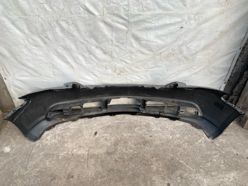 Бампер передний M35/M45 04-10 2004 3.5 VQ35DE